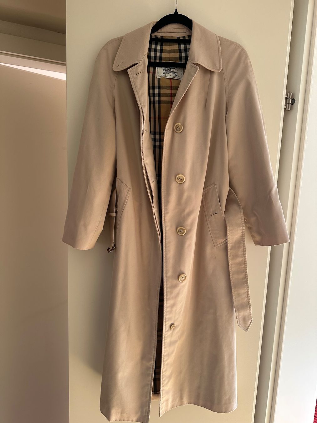 Burberry Cappotti: Burberry Trenchcoat Gr. S – Usato da Zürich venduto da fisch0
