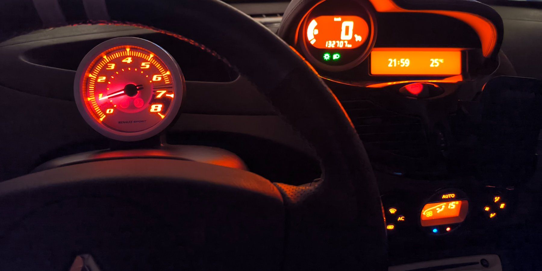 Renault Autos: Renault Twingo RS Gordini 1.6 16v – Gebraucht aus Zweidlen von xp4 6