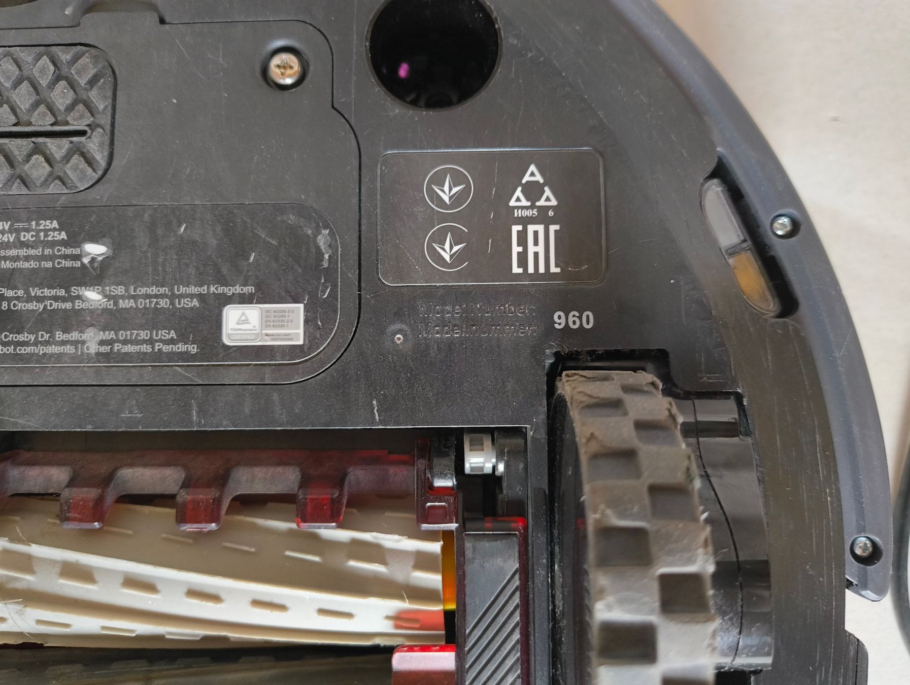 Irobot Staubsauger & Zubehör: Staubsauger iRobot Roomba 960 – Gebraucht aus Hittnau von Riven66 3