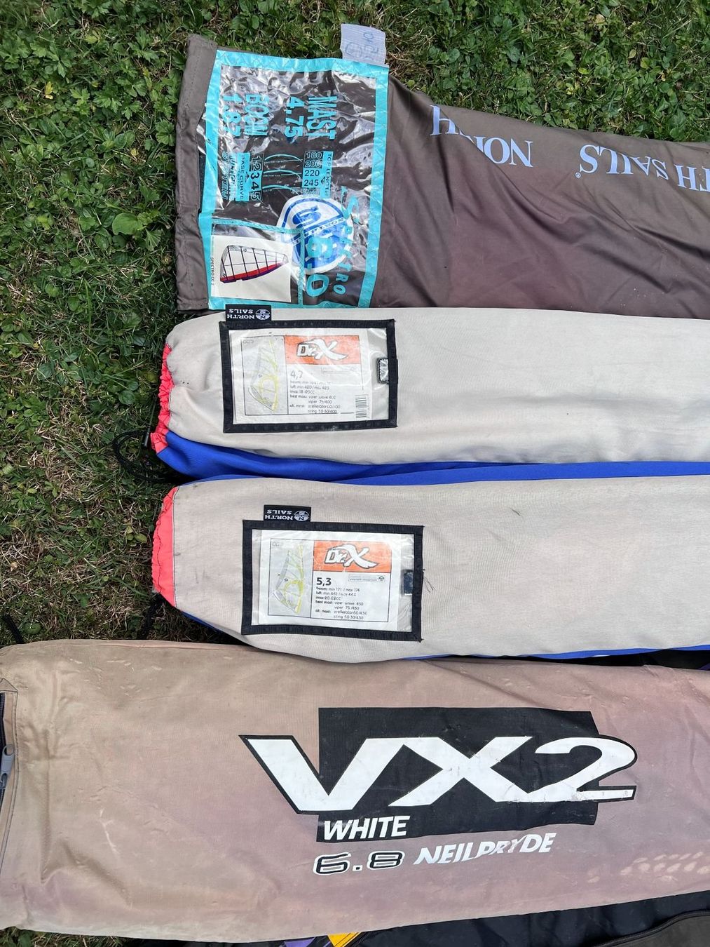 Tavole da surf e di nuoto: Windsurf Komplettset Board, Segel, uvm. – Usato da Wangen ZH venduto da Potters 3