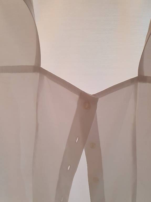 Blusen: Massgeschneiderte Thai Silk Bluse weiss Grösse 38 – Neu (gemäss Beschreibung) aus Solothurn von antonella16 3