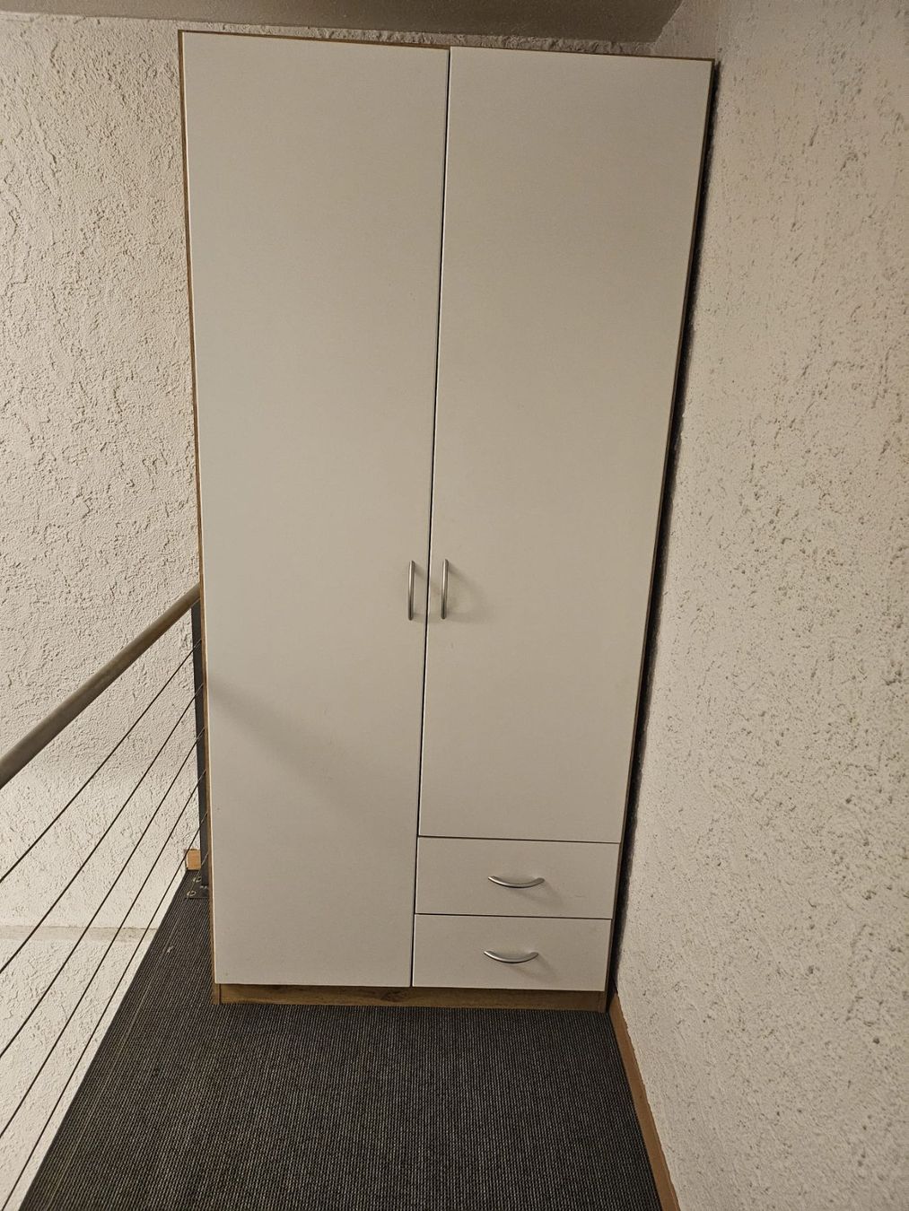Schränke: Einfacher Kleiderschrank – Gebraucht aus Bern von ste_9jpv