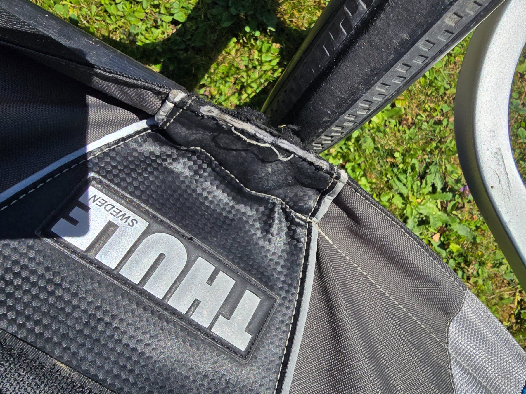 Thule Anhänger: Thule CX2 Fahrradanhänger mit Jogging Kit – Gebraucht aus Adliswil von Micky048 5