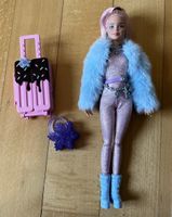 Barbie Puppe mit Winterkleidung und Zubehör