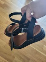 scandales noires Bata taille 40