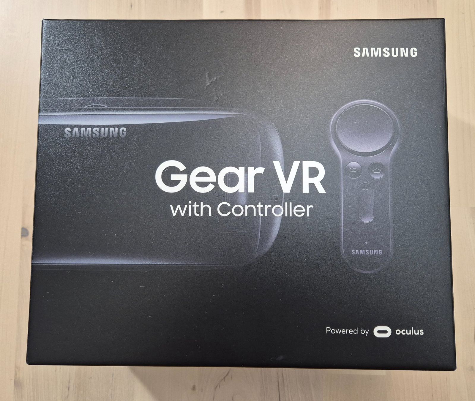 Samsung Casco VR: Samsung Gear VR with Controller – Usato da Näfels venduto da msv_qj2g