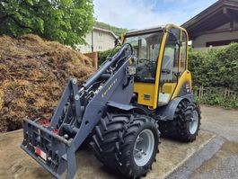Hoflader Eurotrac W12s 