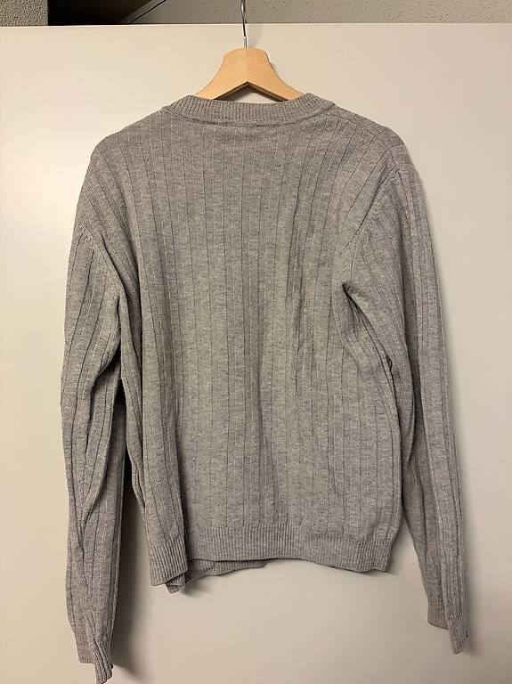 Maglioni & Felpe: Sandro Paris Pullover (Rippstrick) grau, Wolle/Kaschmir, M – Usato da Zürich venduto da ncm3010 1
