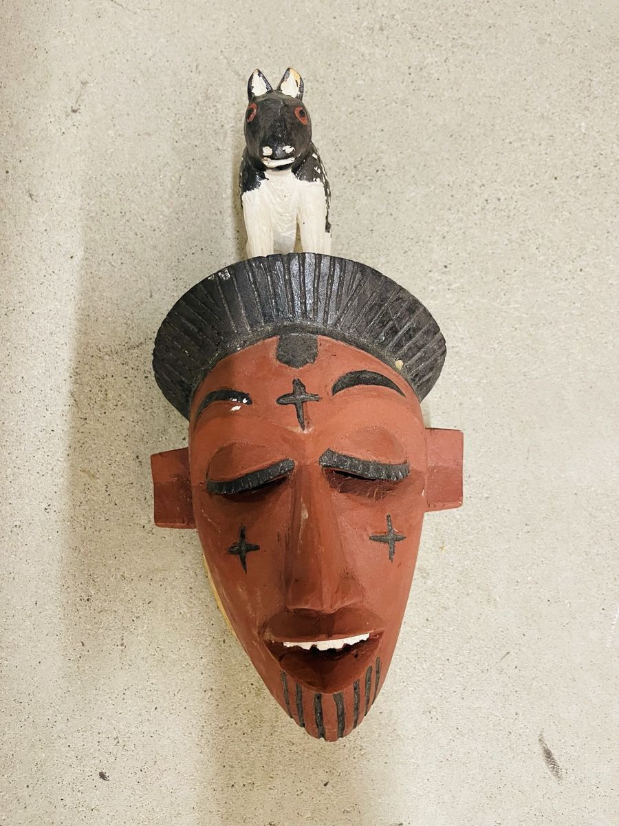 Arte internazionale: Sculpture africaine. – Usato da Zürich venduto da Ndzinga