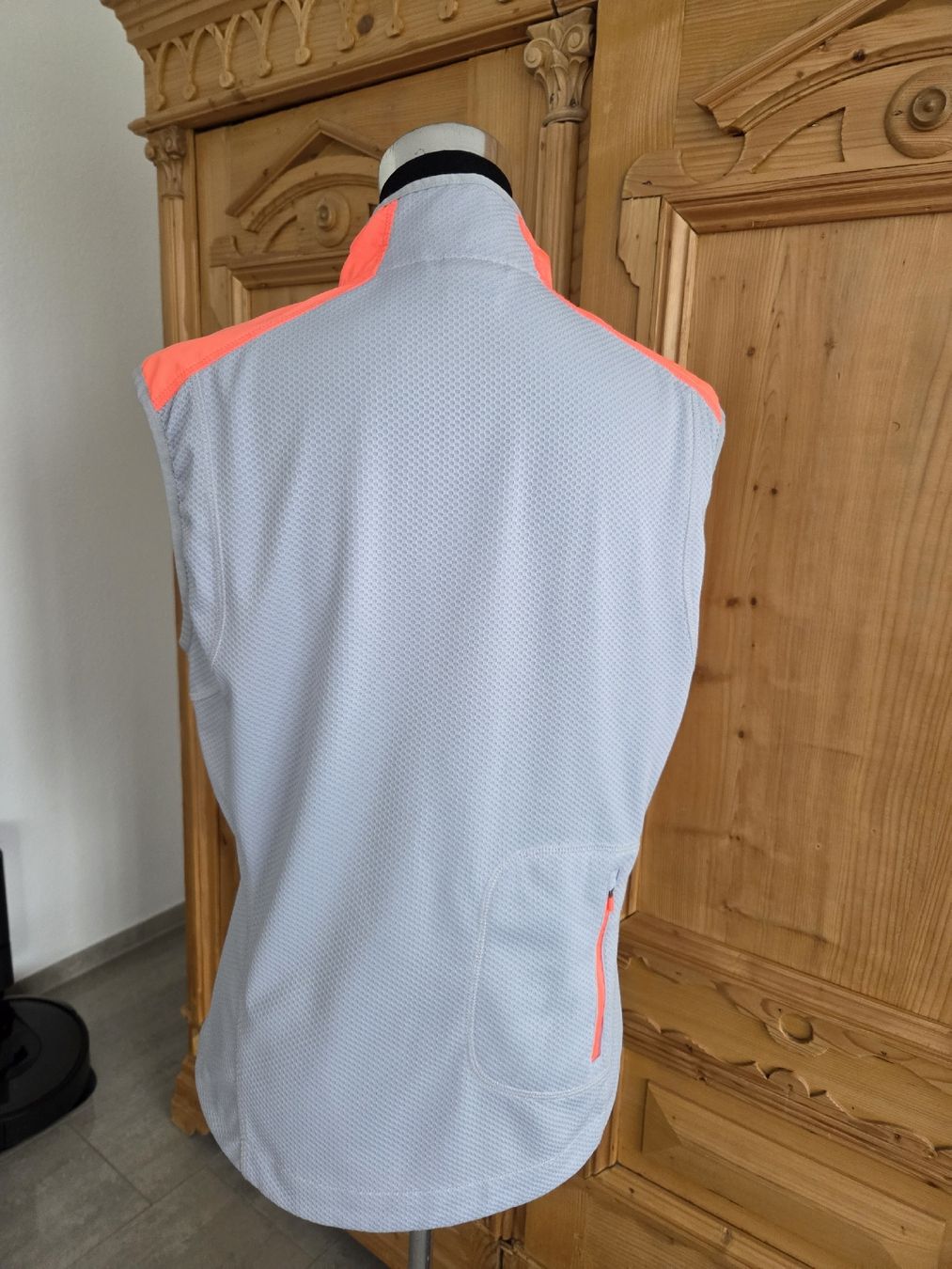 Gilet & Giacche senza maniche: Gilet, Weste, Li-Ning – Nuovo (secondo la descrizione) da Wiesendangen venduto da Sinhuk 4