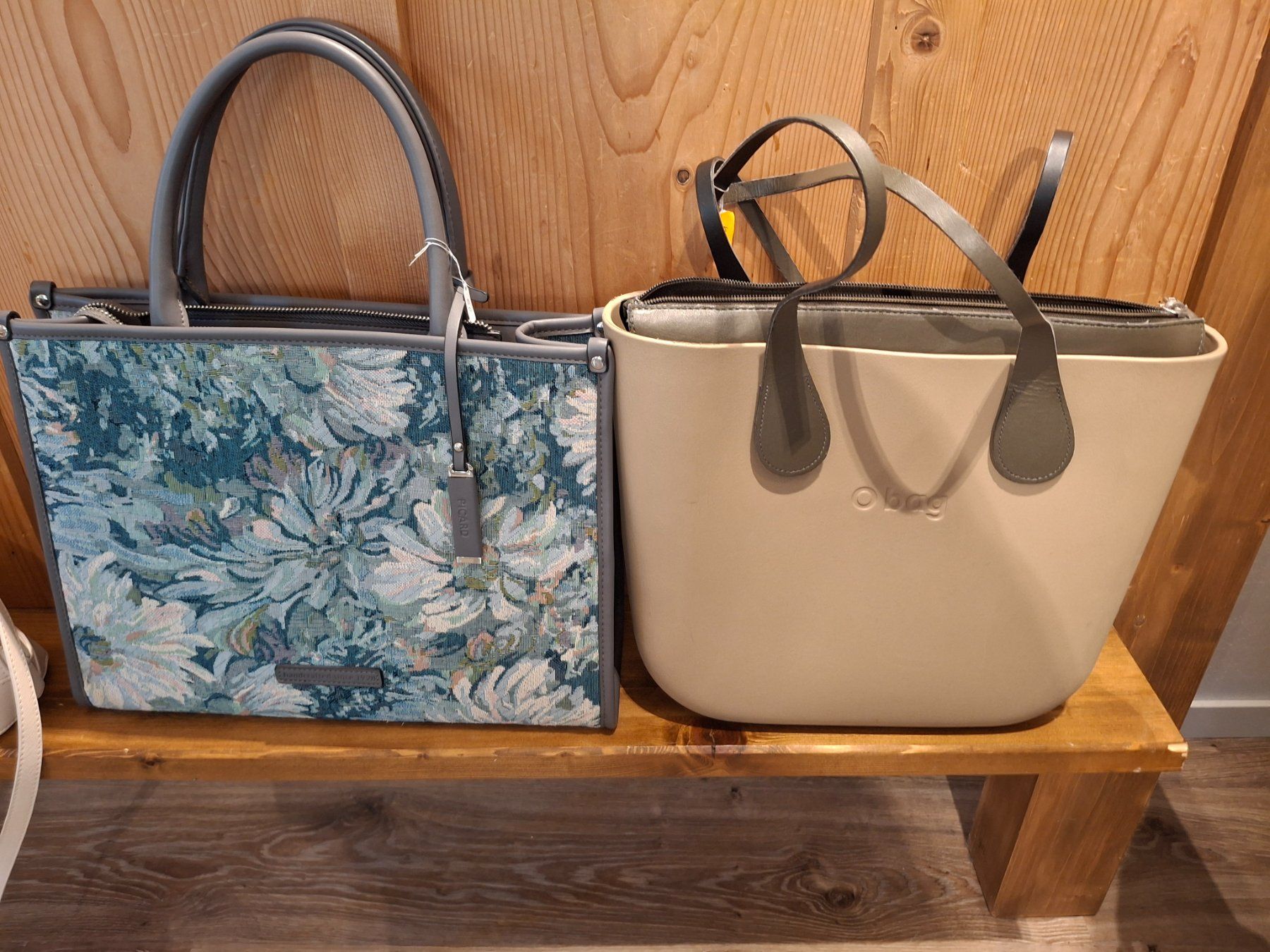 Borse da donna: Taschenpaket – Nuovo (secondo la descrizione) da Oberhofen am Thunersee venduto da katka99 1