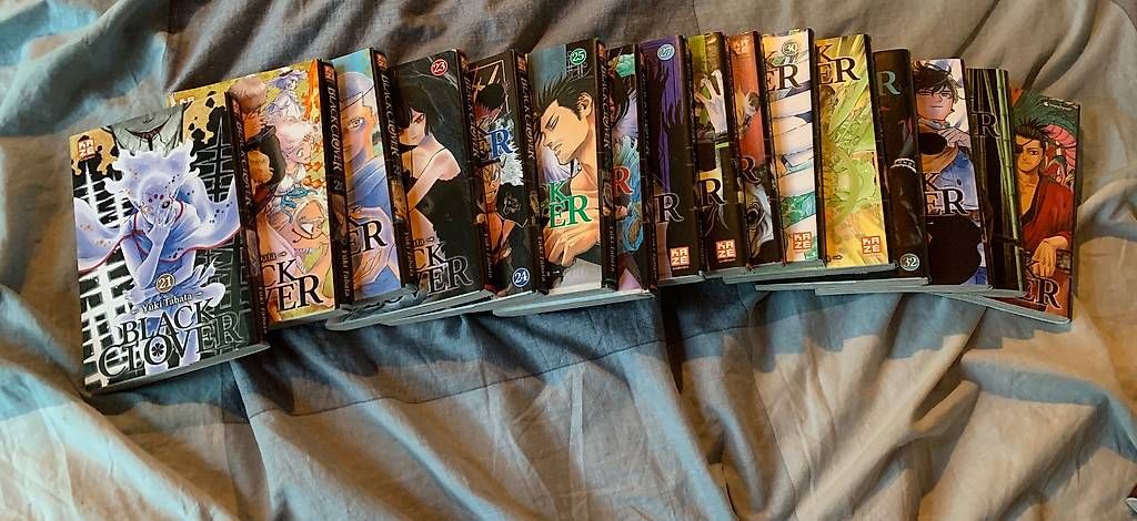 Fumetti: Manga black clover  – Usato da Satigny venduto da kyl_yy7p 1