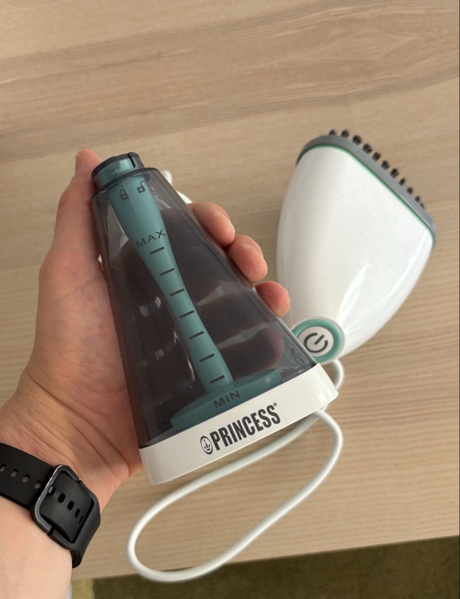 Pulitori a vapore: PRINCESS Handheld Garment Steamer 260 ml – Nuovo (secondo la descrizione) da Trimbach venduto da fro_2ztm 2