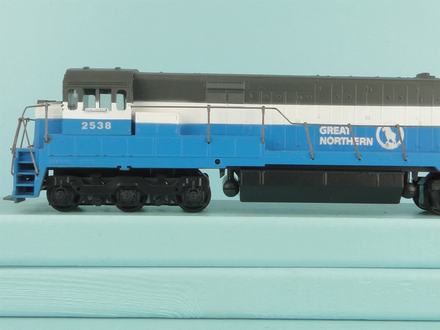 Athearn Modellini di ferrovie: Athearn U33C Great Northern, DUMMY – Usato da Bülach venduto da cann11 2