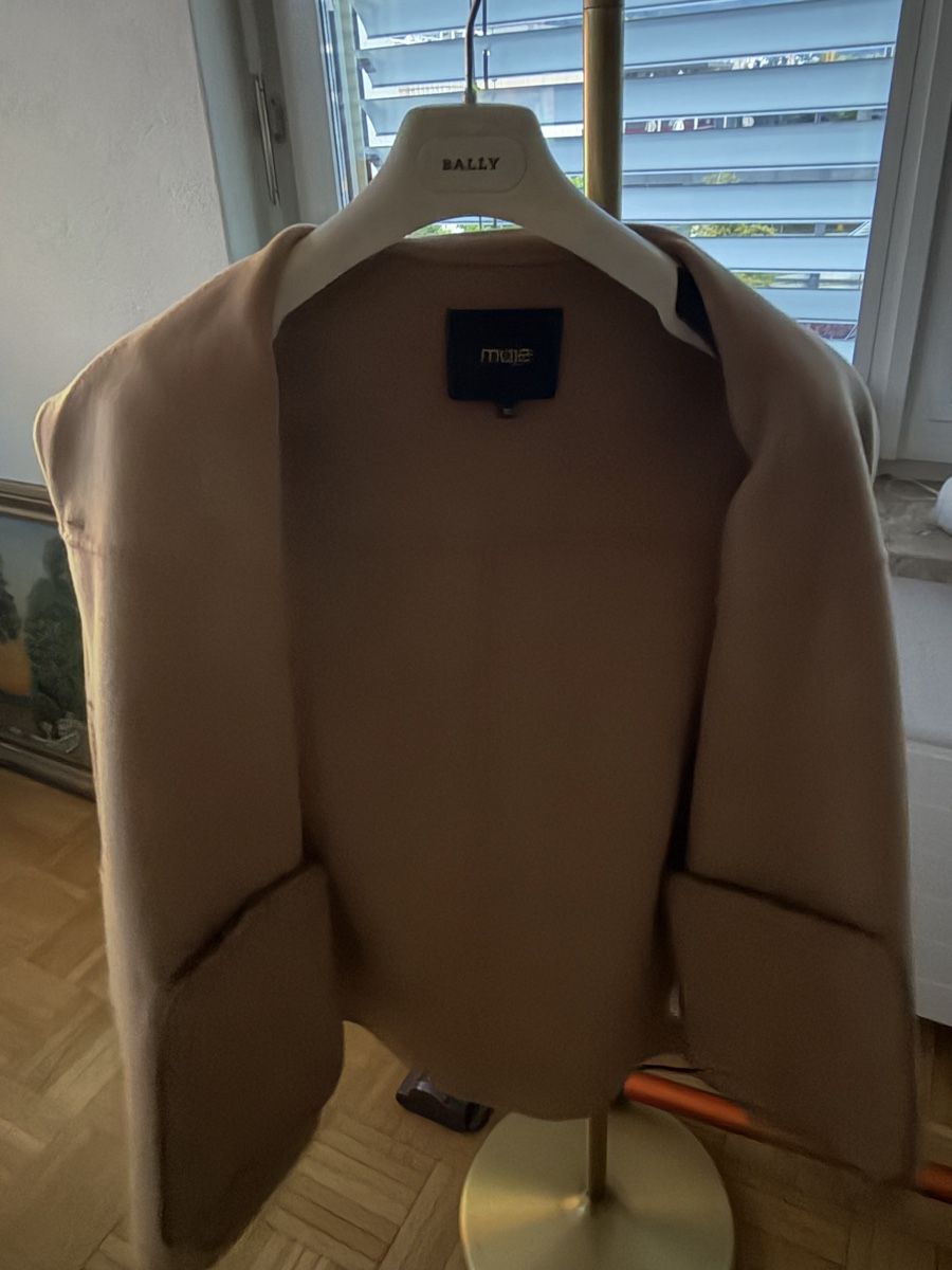 Maje Giacche: Maje Jacke 36 Oversize Style – Nuovo (secondo la descrizione) da Baar venduto da ViennaG 4
