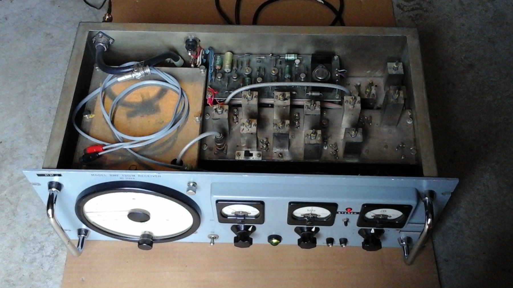 Radios: Model RMF 130/M UKW Receiver von ELIT Milano – Gebraucht aus Farnern von Radiovox 4