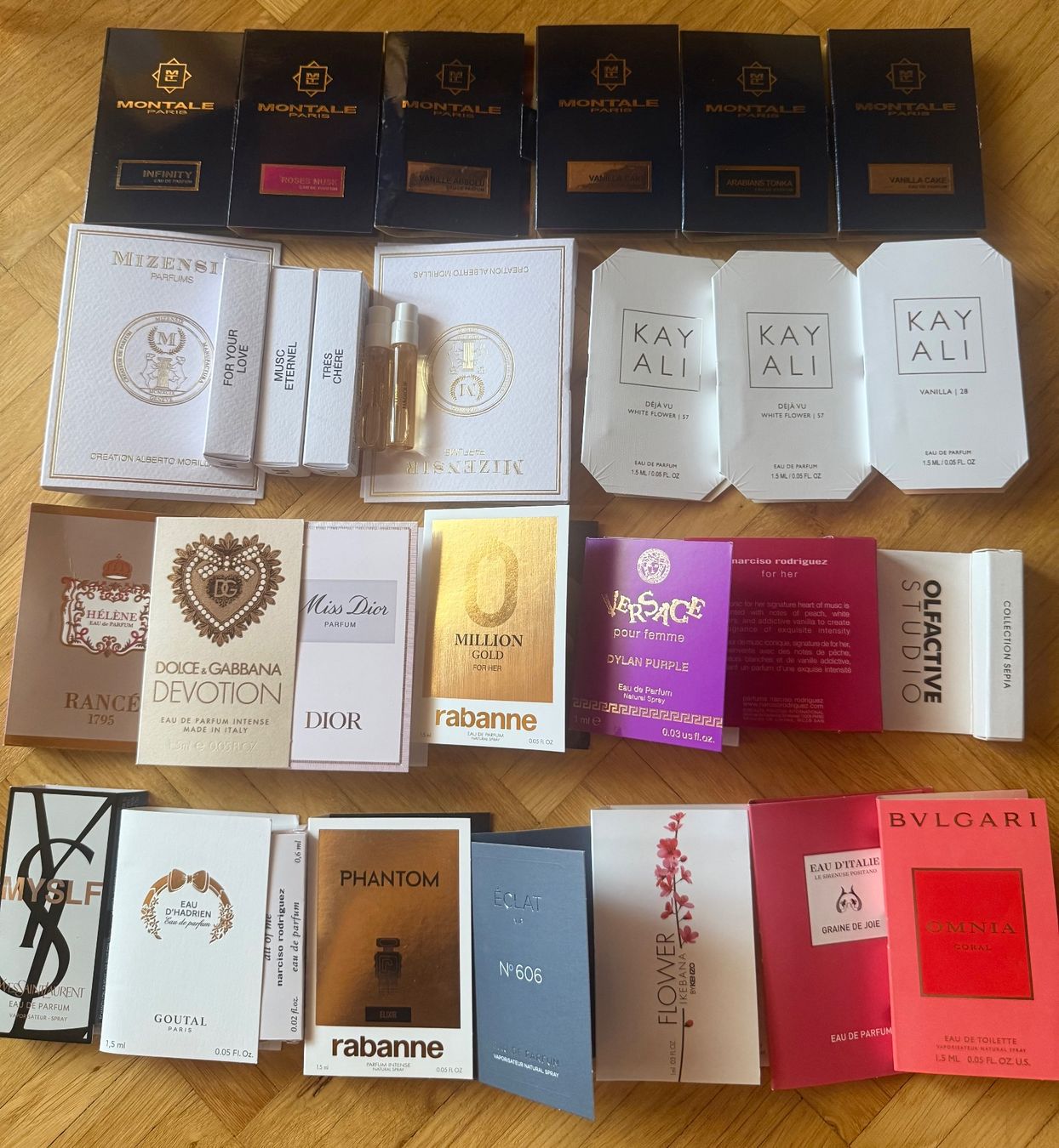 Profumi & Eau de Toilette: Parfum Set XXL - 90 Düfte – Usato da Berg TG venduto da perfume-girl 1