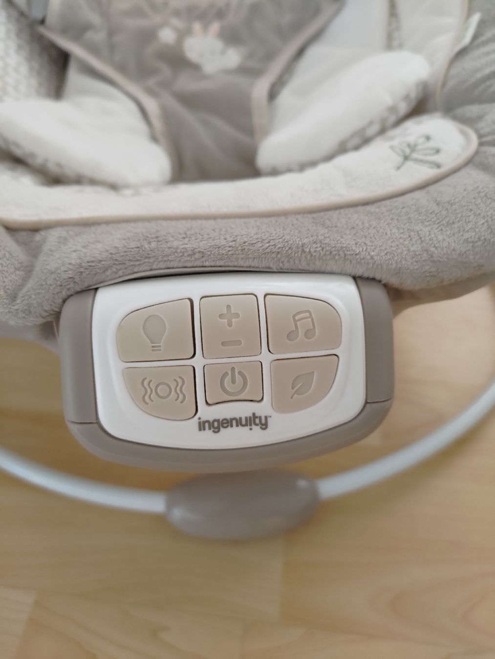Sdraiette & Sdraiette a dondolo: Babyschaukel Ingenuity Inlighten – Nuovo (secondo la descrizione) da Muhen venduto da oli92er 2