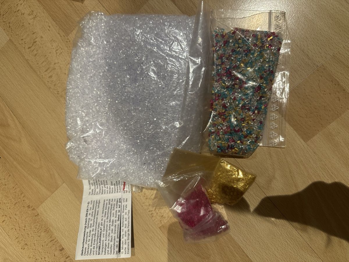 Kit bricolage: Verschiedene Bastelmaterialien , Deko Steine – Usato da Uetendorf venduto da Gar_9pvy 1