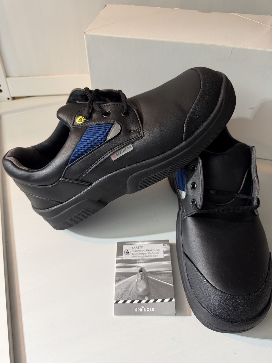 Scarpe da uomo: Chaussures de sécurité Springer S2 SRC noir taille 44 neuves – Nuovo e nell'imballaggio originale da Brügg BE venduto da Goob 2