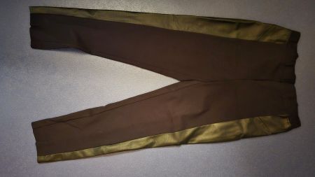 Hose mit Lederapplikationen 46 von Yasmine