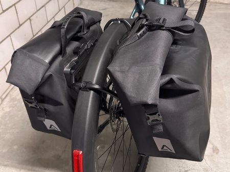ACID PRO 20/2 Cilink Fahrradtaschen Schwarz Wasserdicht -TOP
