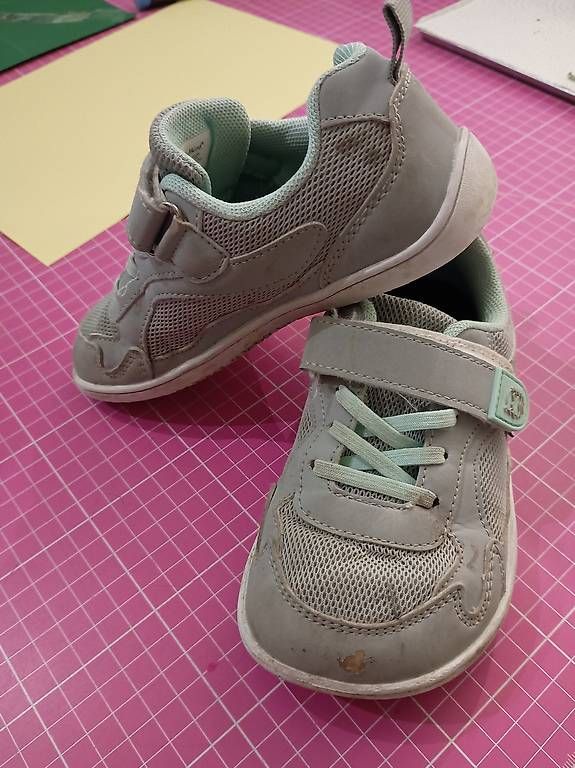 Chaussures hommes: Barfussschuh Freiluftkind Gr. 30 – D'occasion à Dallenwil par jan_xr5x