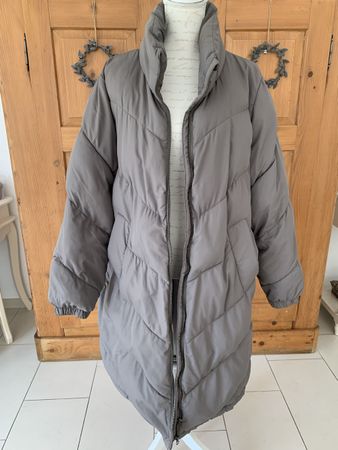 Lässiger dicker Mantel von ZIZZI Gr. L olive