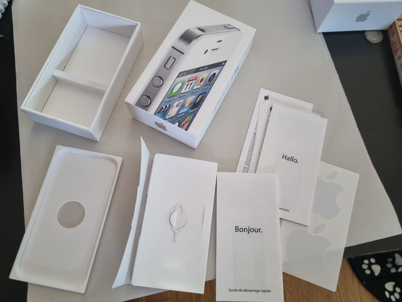 Apple Handys / Smartphones: iPhone 4s boîte vide excellent état – Neu (gemäss Beschreibung) aus Vésenaz von labonnevente83 3