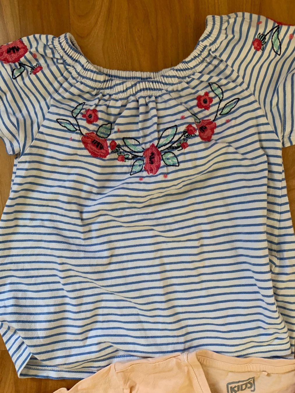 Lotti & Set di vestiti: Mädchen Kleiderpaket Grösse 140 – Usato da Ettingen venduto da evs_6w9m 2