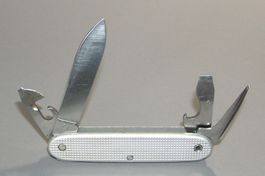 MILITÄRMESSER TASCHENMESSER ELSENER SCHWYZ VICTORIA 1971