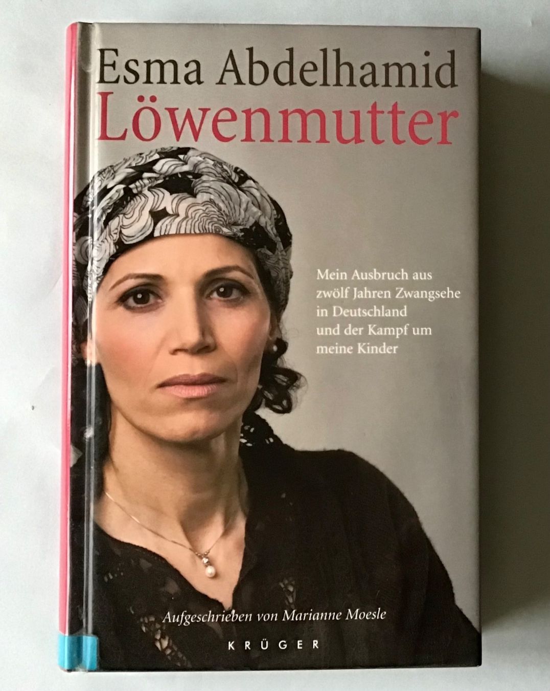 Libri: Biografie über Esma Abdelhamid - Löwenmutter – Usato da Bubendorf venduto da Alpenheidi
