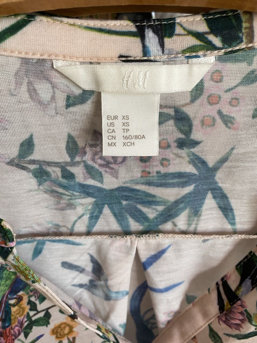 H&M Camicette, T-shirt & Top: Bluse von H&M Gr.XS/NEU – Nuovo (secondo la descrizione) da Horw venduto da ast_b5c6 2
