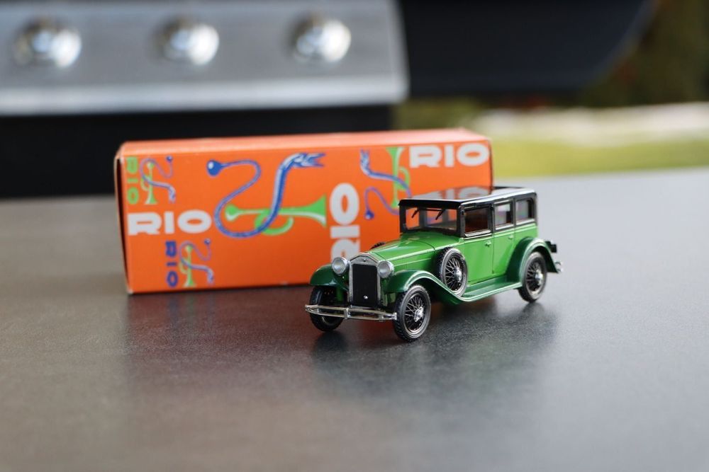 Lancia Dilambda 1929 1:43 RIO | Comprare su Ricardo