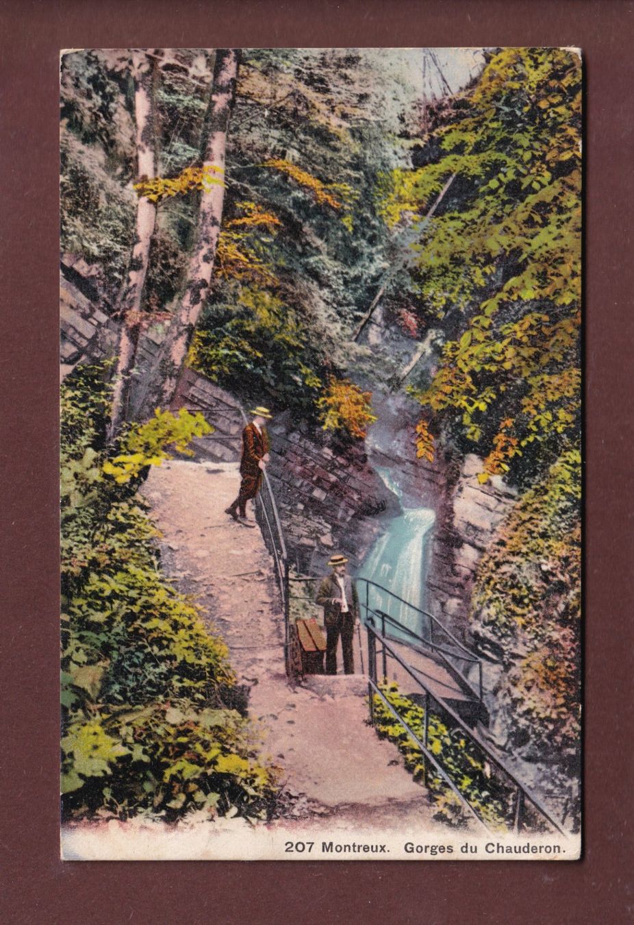 Cartoline postali: Montreux - GORGES DU CHAUDERON – Usato da Pully venduto da nicecards