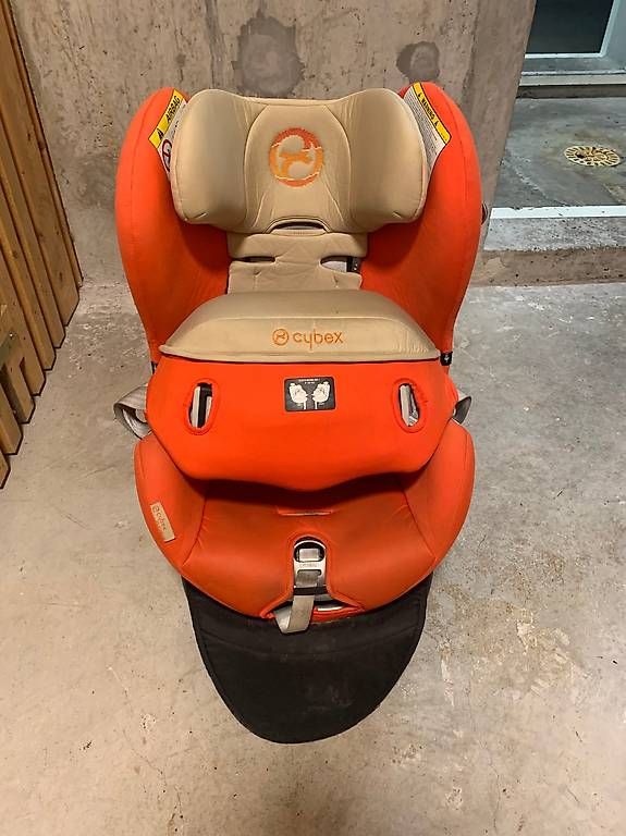 Cybex Carrozzine: Lot Poussette Siège auto, Porte bébé – Usato da Lausanne venduto da dav_z9y8 1