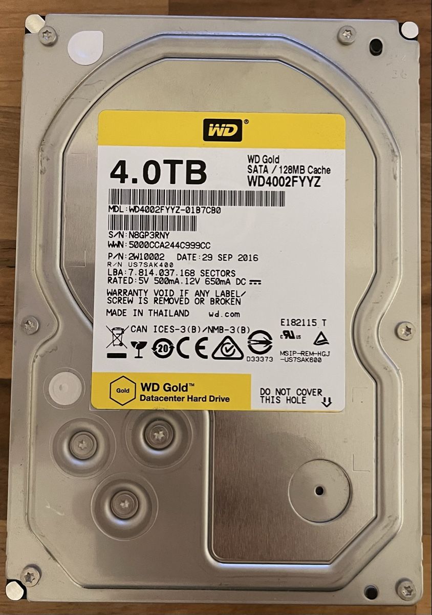 Western Digital Dischi rigidi: Western Digital Gold HDD 4.0TB – Usato da Yverdon-les-Bains venduto da Fdurussel