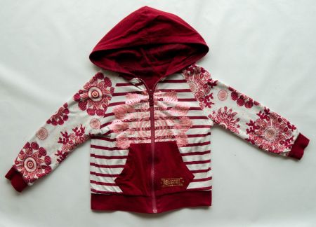 Desigual Sweatjacke/Hoodie Gr.110/116 - 5-6 Jahre
