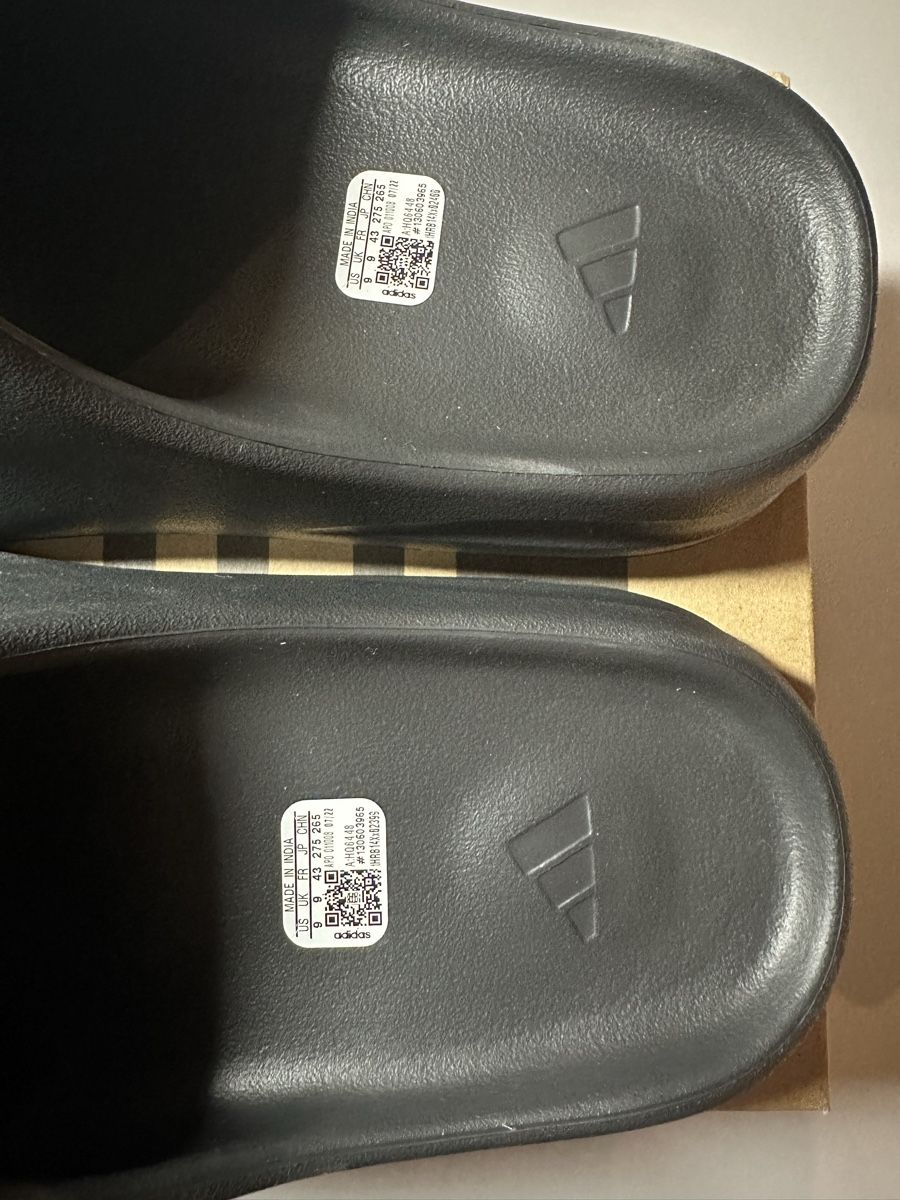 Adidas Scarpe da uomo: Adidas yeezy slide Onyx – Nuovo e nell'imballaggio originale da Freienbach venduto da fel_c759 2