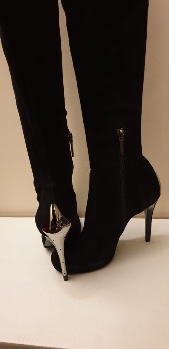 Scarpe da donna: Suede Over-the-Knee Boots, Size 40, Black, New – Nuovo (secondo la descrizione) da Veyrier venduto da aliyag 1
