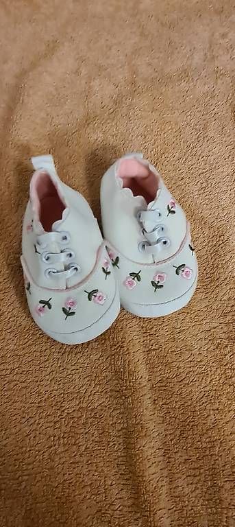 Lotti & Set di vestiti: Babykleider Mädchen 56-68 – Usato da Tamins venduto da Marserada 2