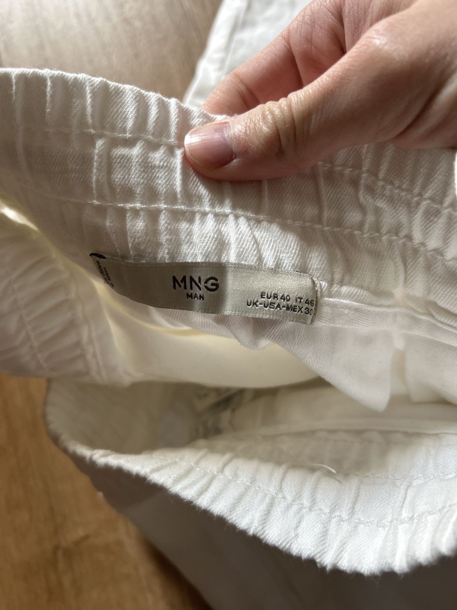 Mango Pantalons: Short blanc Mango – D'occasion à Yverdon-les-Bains par Little_M0nster 2