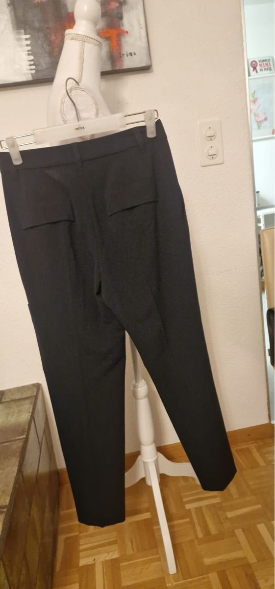Marc Cain Hosen: Marccain,Hose, Grösse 36, Schurwolle Neu – Gebraucht aus St. Gallen von mania03 1