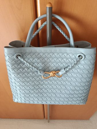 Hellblaue Damen Handtasche