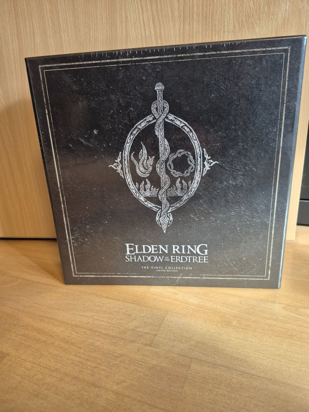 Dischi in vinile: Elden Ring Shadow of the Erdtree Vinyl Collection Edition – Nuovo (secondo la descrizione) da Seuzach venduto da Xauberai