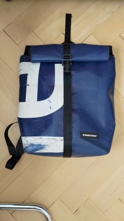 Freitag Rucksack CLAPTON blau weiss