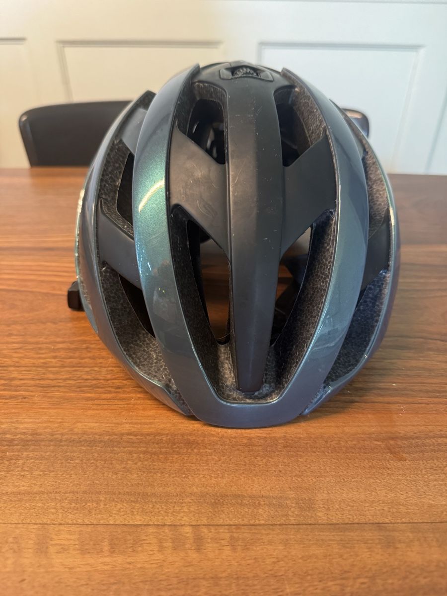 Helme: Velohelm Lazer Genesis MD – Gebraucht aus Regensdorf von Supermonkey89 1