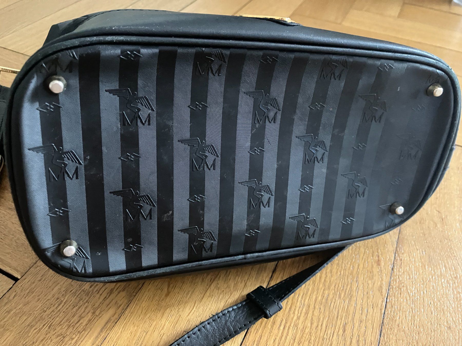 Maison Mollerus Sacs femmes: Beuteltasche in Schwarz von Mollerus – D'occasion à Zürich par luna779 3