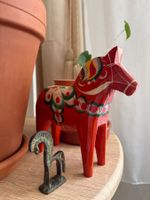 Vintage Akta Dalahemslǒjd Horse circa 17cms