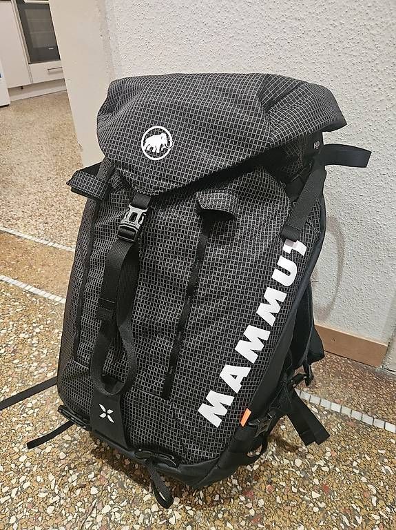 Mammut Zaini: Sac Mammut Trion 38 – Nuovo (secondo la descrizione) da Genève venduto da jul_7ylx 2